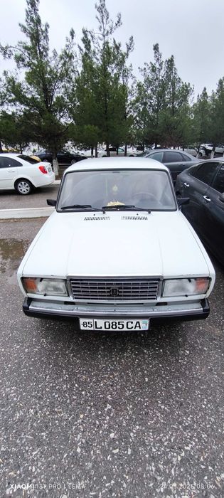 ВАЗ 2107 сотилади