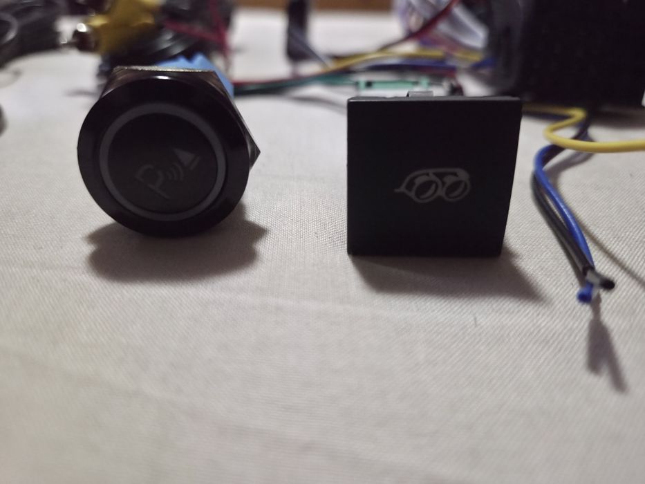 Boost Gauge,Cabluri Camera,Buton Parcare,Stickere,Modul Bluetooth Opel