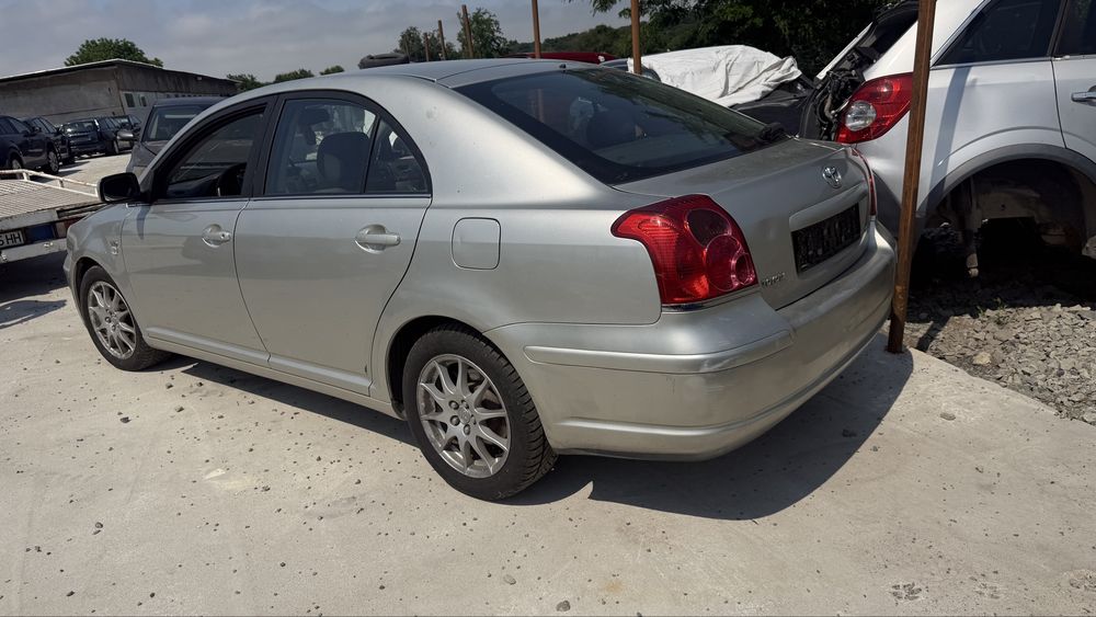 toyota avensis на части 2.0д тойота авенсис 2003