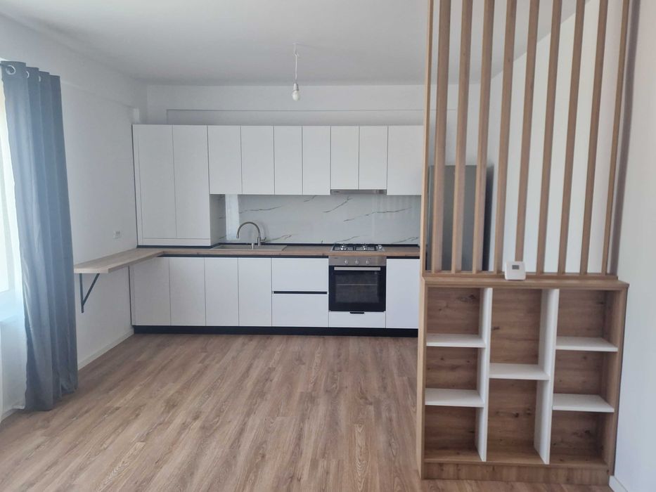 Inchiriez apartamente 2 camere in Valea Adanca