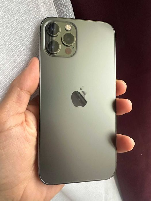 Iphone 12 Pro 128 GB Negru 100% baterie Impecabil Liber de retea
