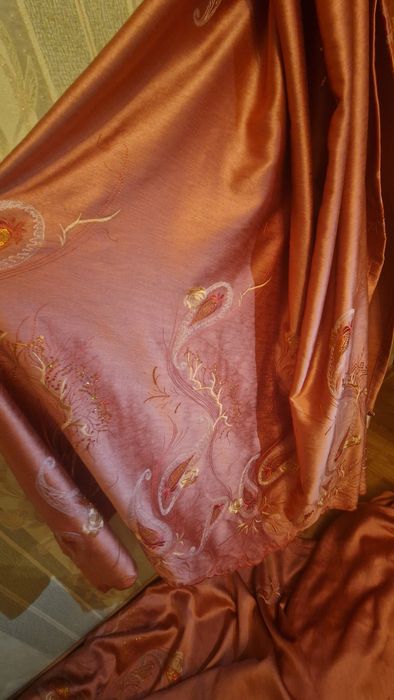 Набор покрывало и шторы