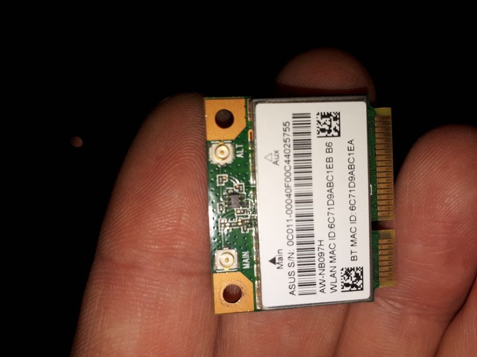Display(ecran) laptop 15 inchi Asus R513E amd a4,hd8670m cu proba