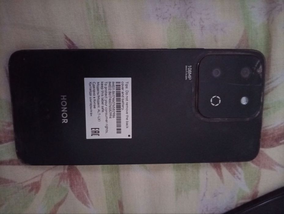 Продам телефон Xonorx7c. Память 256/8
