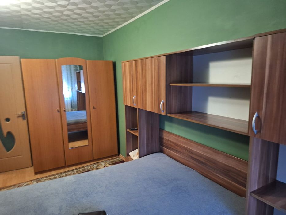 Închiriez apartament 2 camere