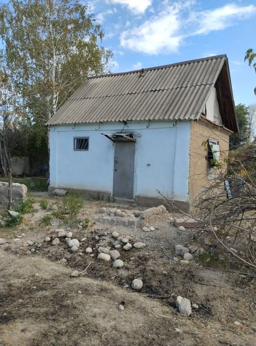 Продам дачу Чолдала массив Победа .Находится в хорошем районе