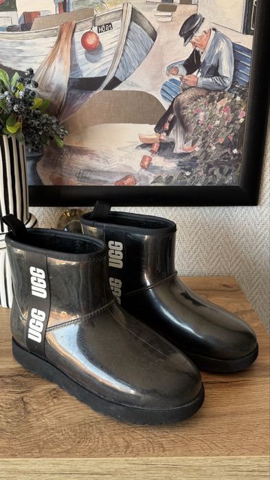 Дамски апрески UGG номер 40