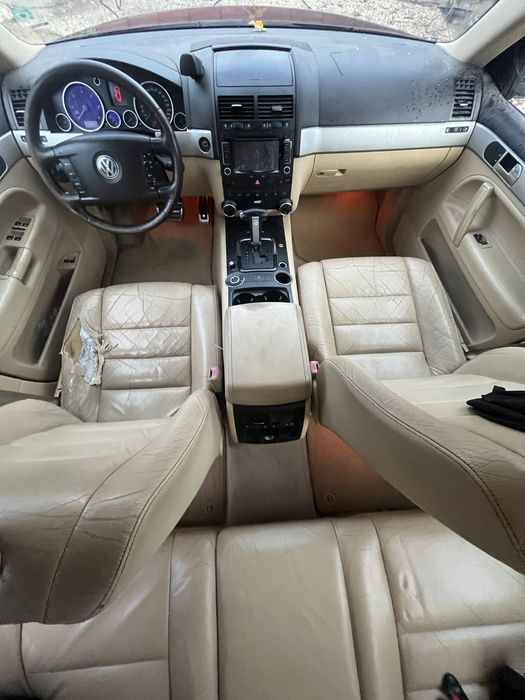 Vw Touareg 3.0D BKS 225кс. na chasti Туарег на части