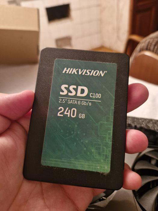 SSD 240GB Hikvision C100 (SATA 2.5)