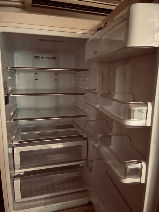 Холодилник Самсунг