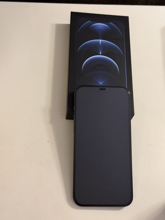 IPHONE 12 Pro Max продам