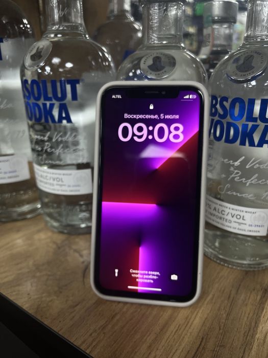 Продаю Айфон Х обмен есть