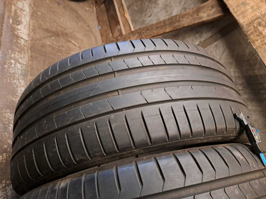 2 anvelope 265/35 R22 Pirelli