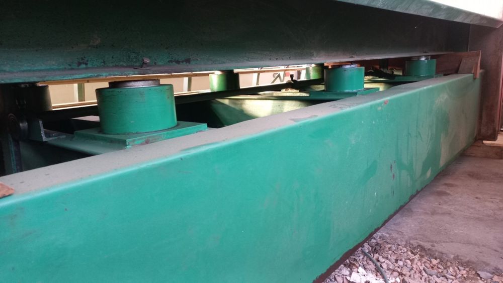 топла преса за врати и фурнир 3000мм.x 1300мм.