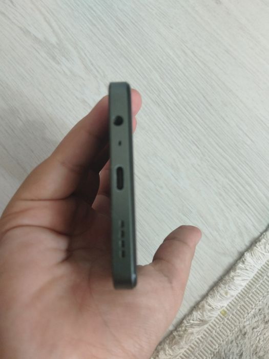 Realme 12x 5g хороший телефон