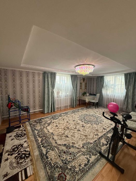 Продам новый дом в Береке