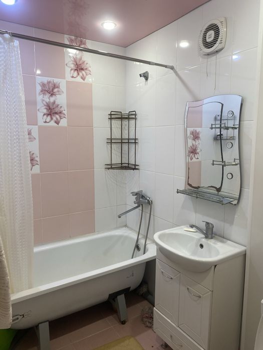 Сдам 2ух комнатную долгосрочно