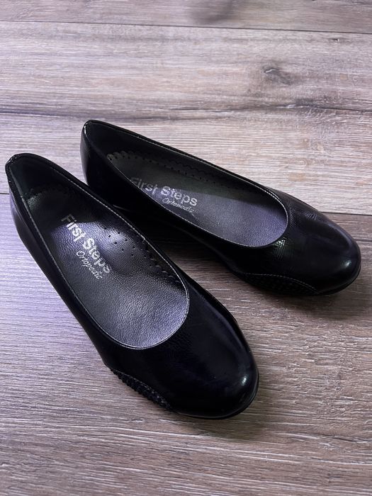 Черные праздничные туфли для девочки