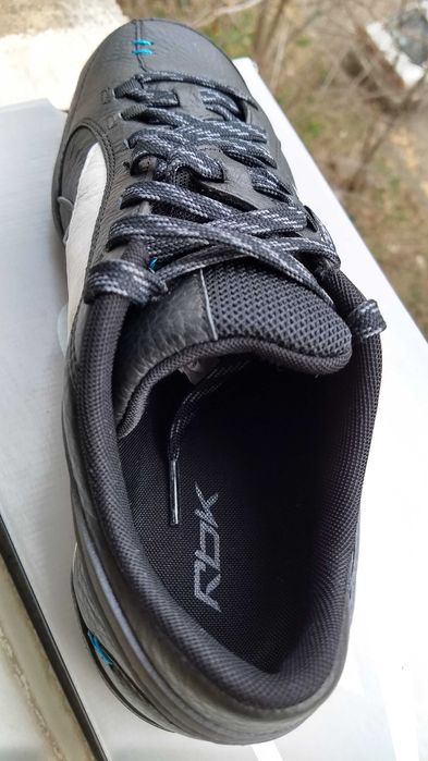 НОВИ! REEBOK маратонки р-р 40