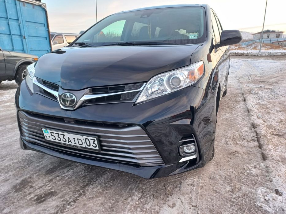 Продам Тойота Сиена