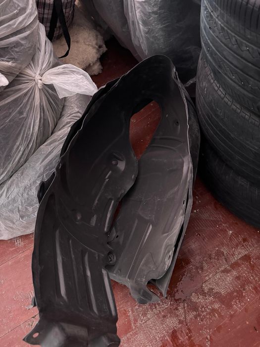 Подкрыльник камри 40