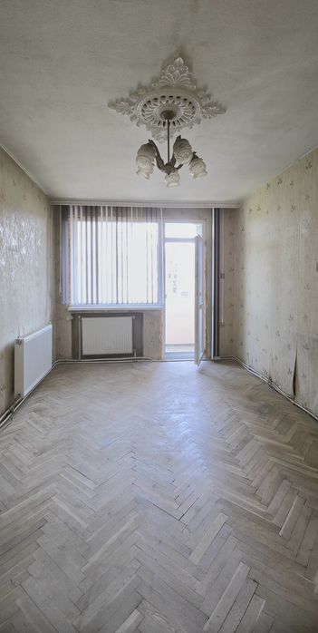 Четиристаен тухлен апартамент с гараж в Горна Оряховица