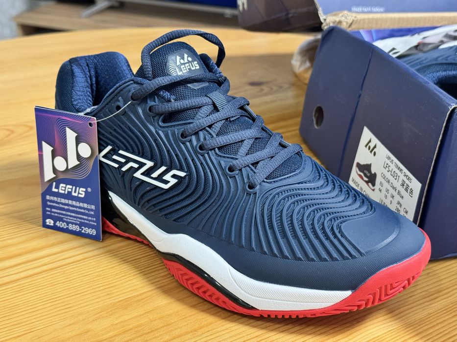 Кроссовки для тенниса