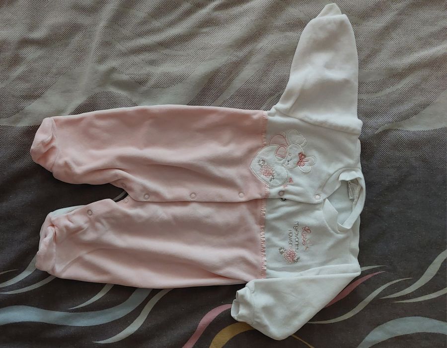 Лот бебешки дрешки за момиче 0-3 месеца
