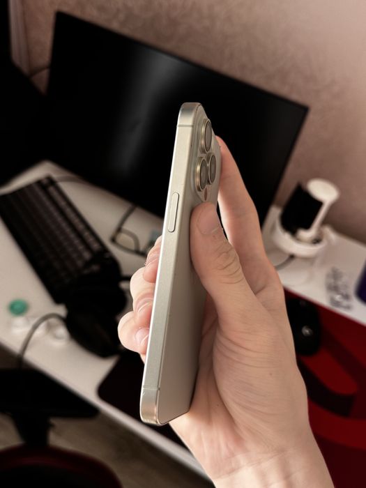 Iphone 15 Pro 256Gb // Айфон 15 про // Телефон
