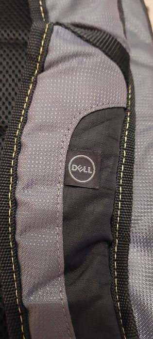 Vând rucsac laptop Dell 17 "