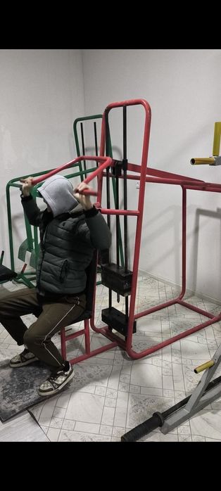 Trenajor yelka, oyoq va bitseps