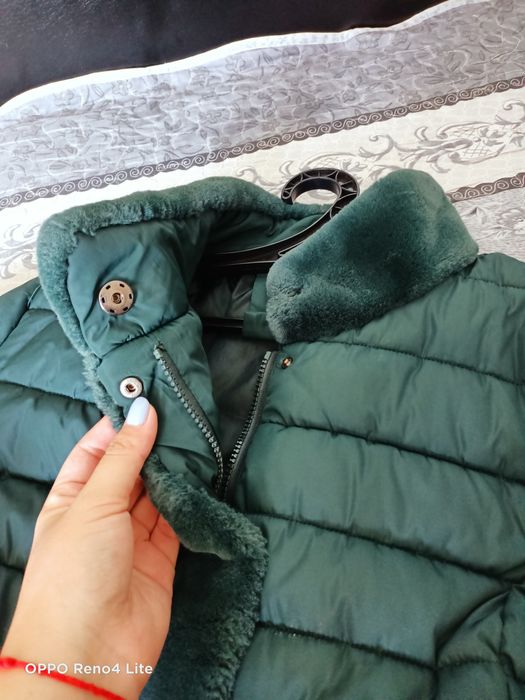 Продам куртку женскую