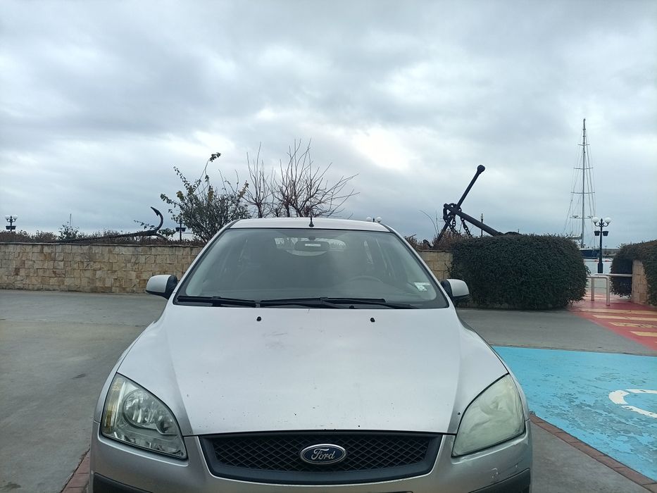 Полирам фарове на автомобили