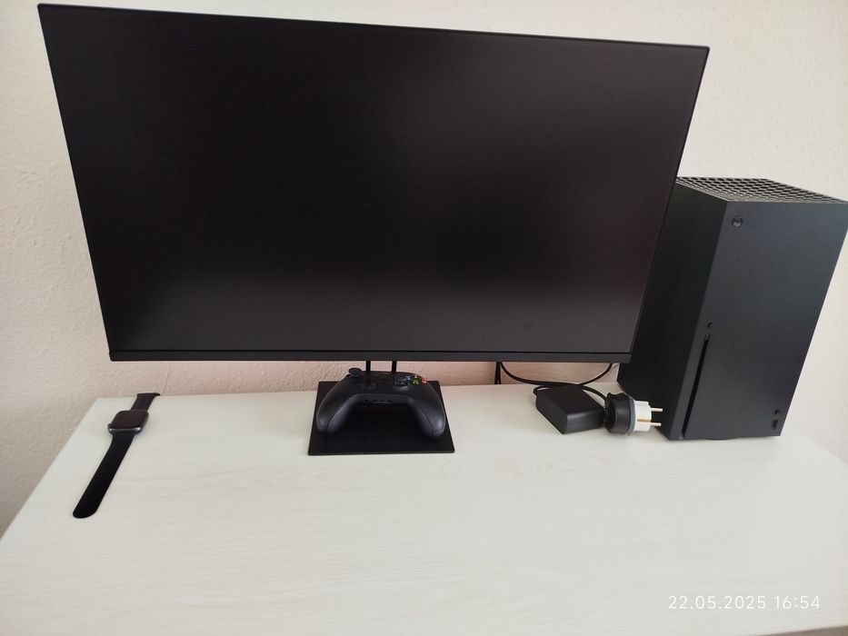 Игровой набор монитор 166 gh  + Xbox series x 1 Тб