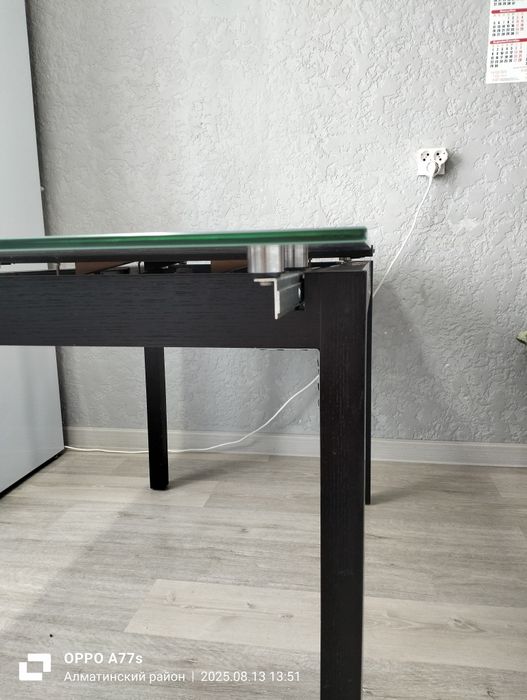 Продам стол раздвижной