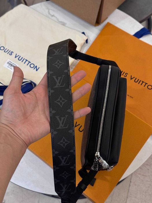 Барсетки LV, сумки