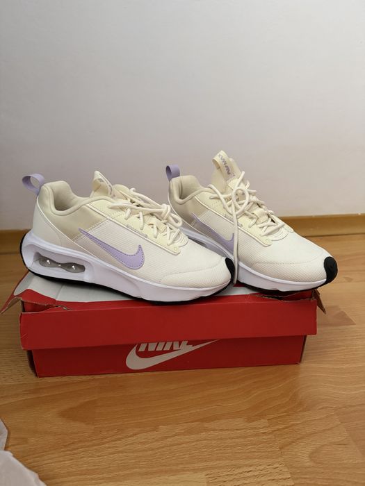 Adidasi Nike Air Max