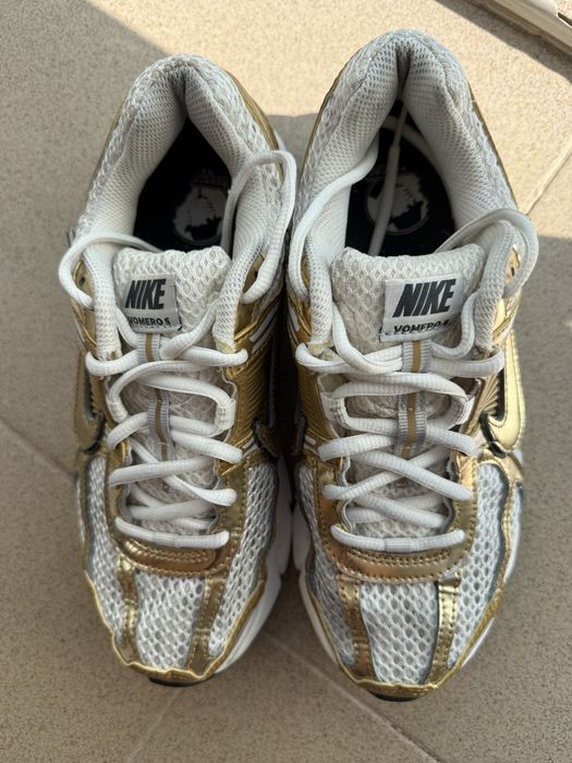 Оригинални маратонки nike vomero 39