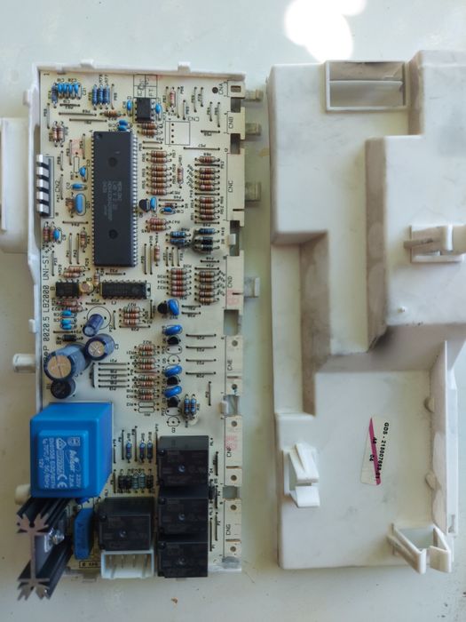 Мотор, тен, помпа на стиральную машину indesit