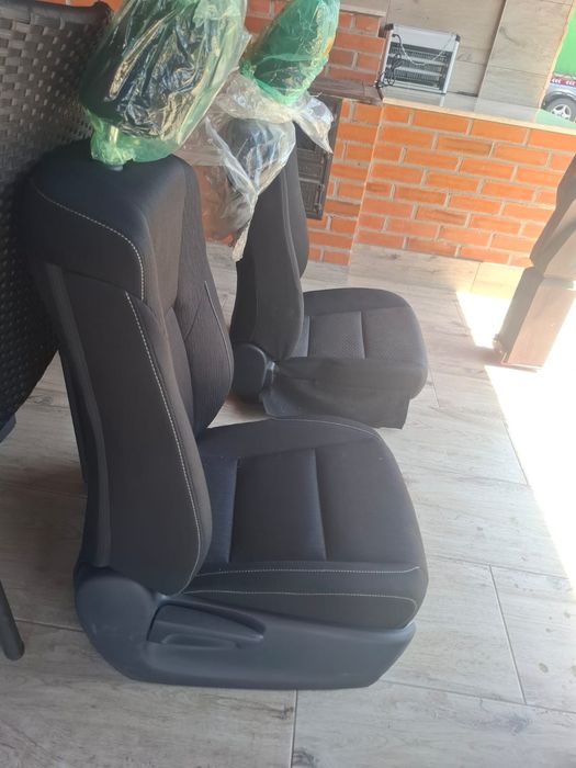 Scaun. Scaune Fata Toyota Hilux Noi Originale