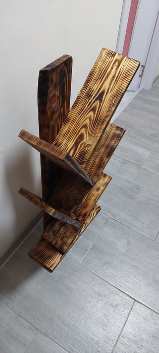Дървена поставка за книги / ръчна изработка