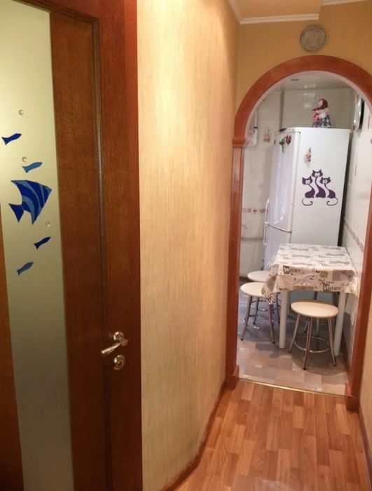 Сарыарка 11-Кенесары,  2ч 2000