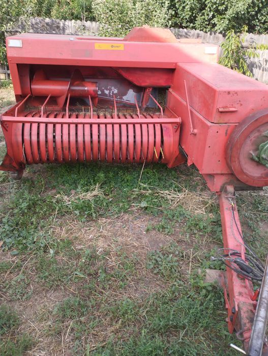 Balotiera deutz fahr HD 360