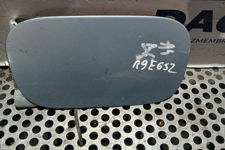 Usita rezervor 8E0809905B 8E0010183S 8E0809905B 8E0010183S Audi A4 B6