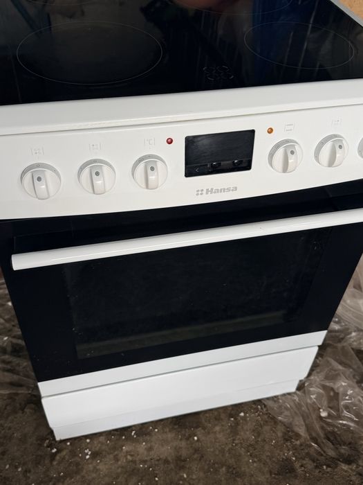 Стеклокерамическая плита Hansa