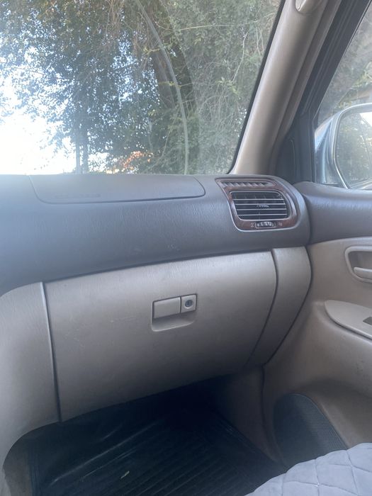 Продам land cruiser 2001 j100