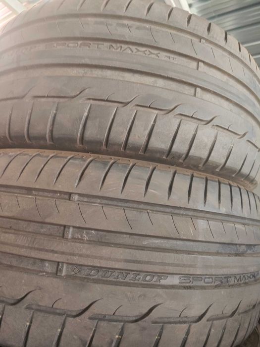 2бр. летни гуми 225/45/17 Dunlop
