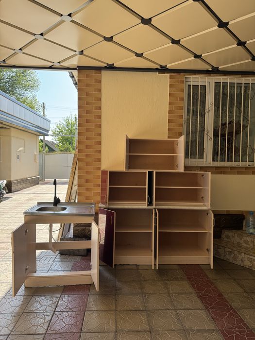 Кухананая гарнитура куханый