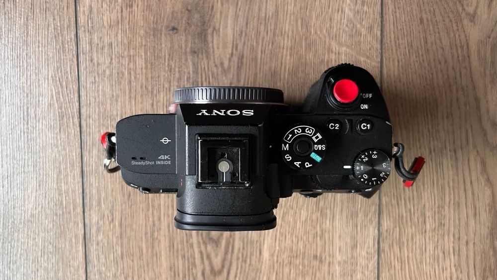 Sony A7R III, Full Frame, 42,4 MP, stare tehnică bună