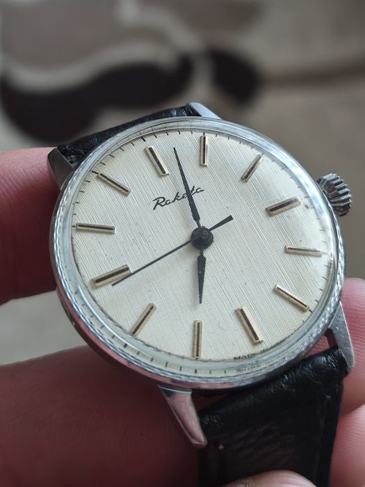 Ceas mecanic Raketa
